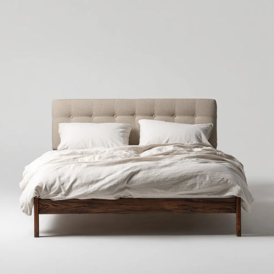 Lit double 160 x 200 cm beige en bois massif avec tête de lit capitonnée rectangulaire
